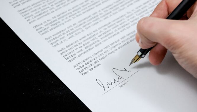 What is a Confidentiality Agreement? Definition and Key Elements