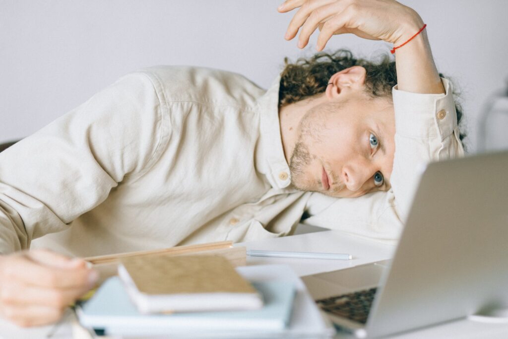 8 Surprising HR Burnout Statistics in 2024