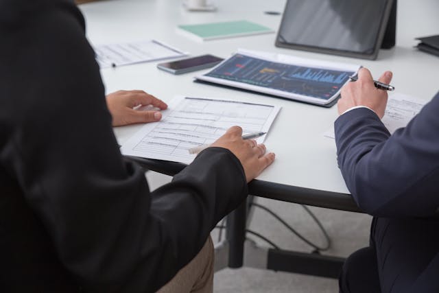 HR Risk Management Framework: A Guide for HR Leaders- PeopleSpheres